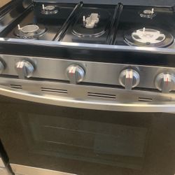 New Scratch And Dent Samsung Convention  Oven  Gas Stove Stainless Steel 6 Months Warranty .