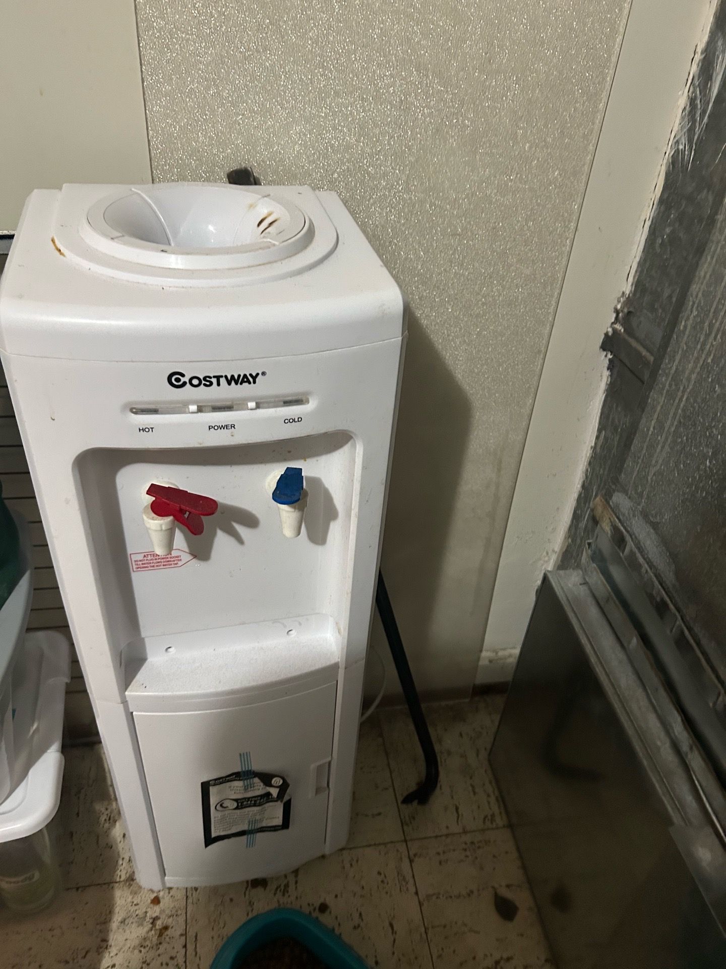 Water cooler