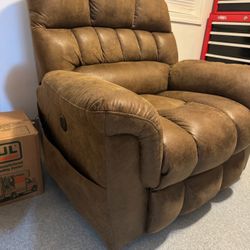 Power Lift Recliner With Heat And Massage