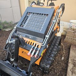New mini Skidsteer big motor