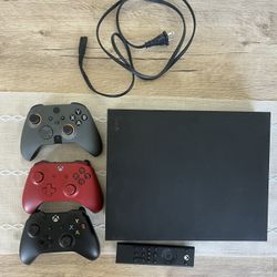 X Box One X (Model 1787)