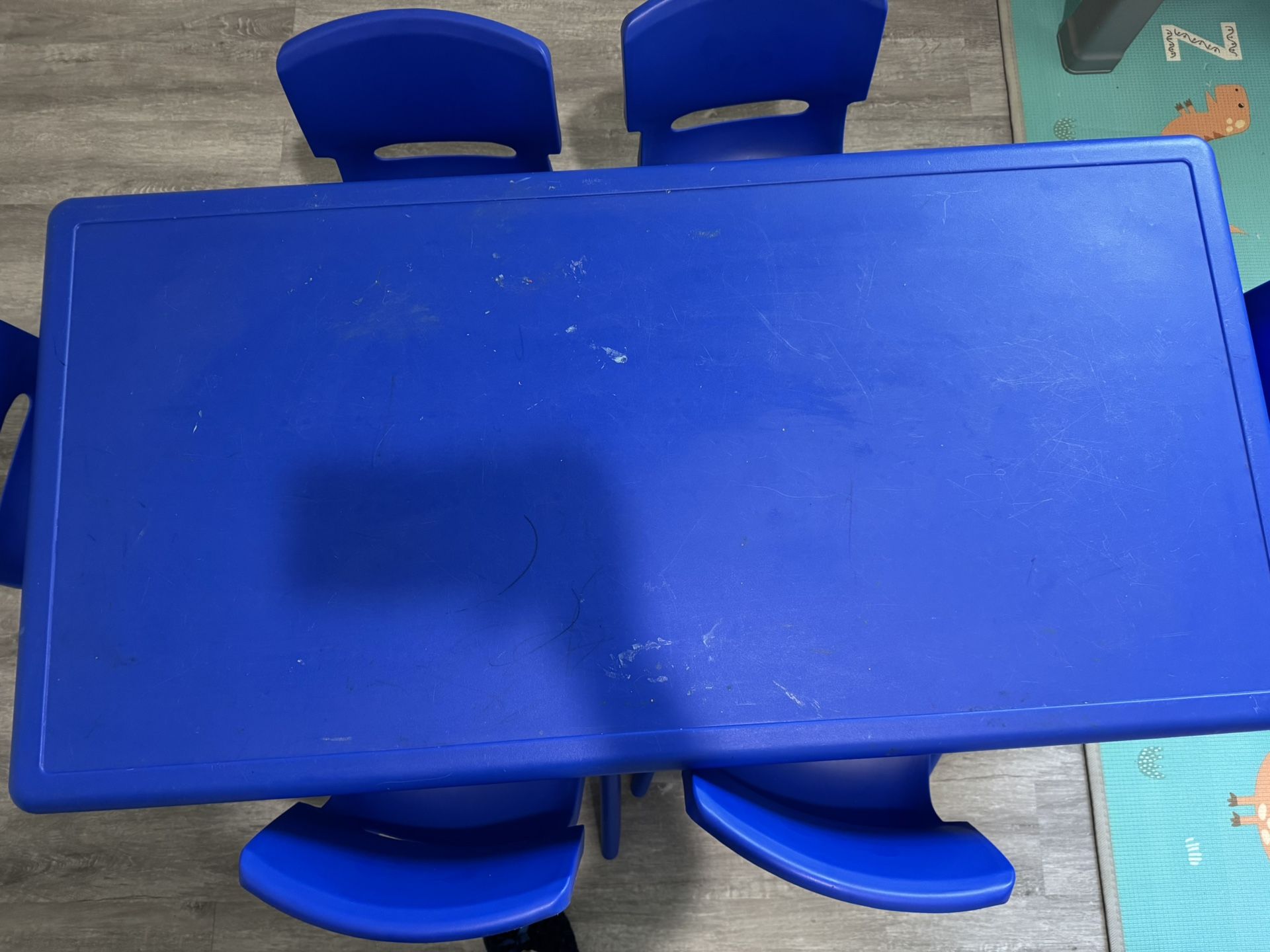 Kids Table