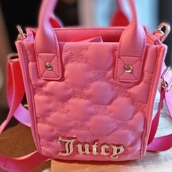 NEW!!! JUICY COUTURE TOTE 🌸 🎀