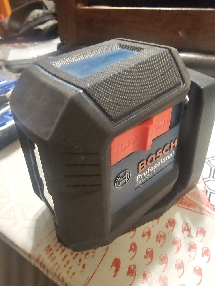 Bosch Laser Level  GLL50-20  50ft Level 