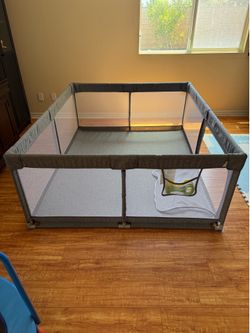 Large 71” x 59” Baby Playpen – Complete Set