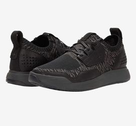 Mozo City Runner M51003  Size 12 NEW WITH BOX BUT WITHOUT TAGS MSRP $90