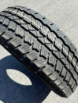 Brand New Bridgestone Tire 255/70/18 Ford Bronco Toyota GMC Chevy
