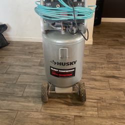 Compressor Husky 20gal Motor 1.5hp