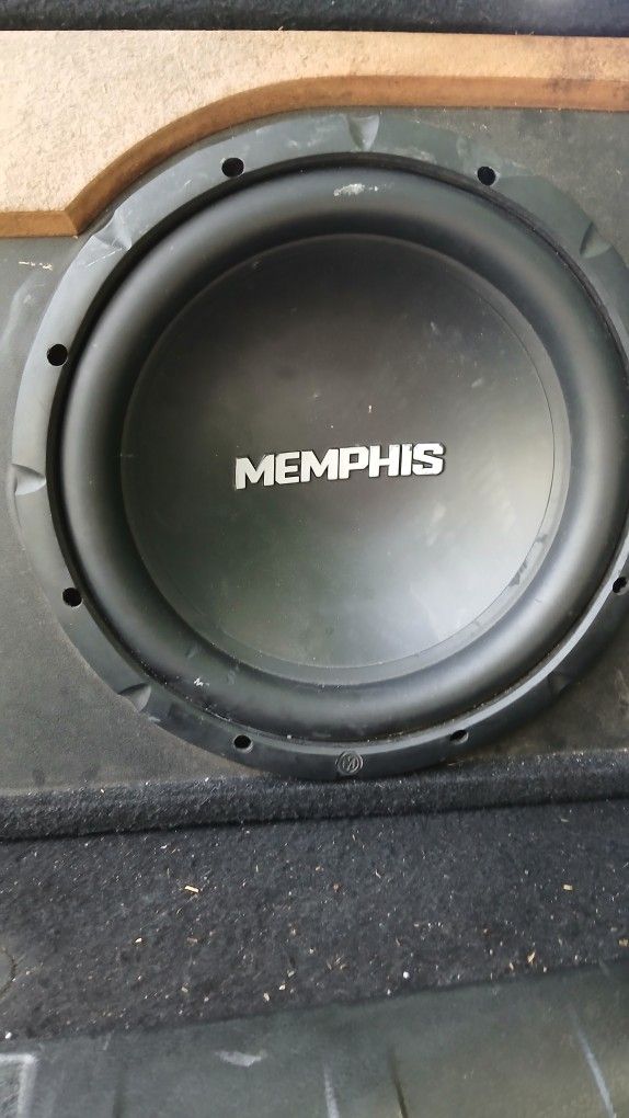 12 Inch. Memphis Subs And 1050.1 Db Amp. $ 200 Or Trade?