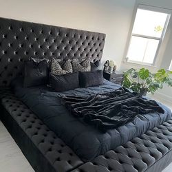 Queen bed for sale