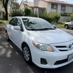 2012 Toyota Corolla LE