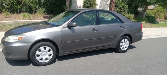 2004 Toyota Camry