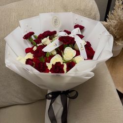 Flower Bouquets/ Ramos