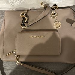 Michael Kors Purse 