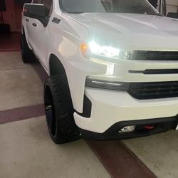 Chevy Silverado  2022