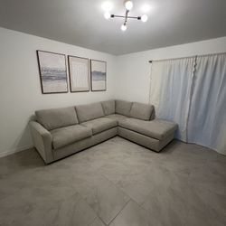 Beige/Cream Sectional Couch 