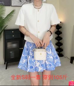 Women Top + Skirt Size S