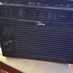 Window AC 5000 Btu $90