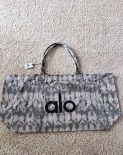 Alo