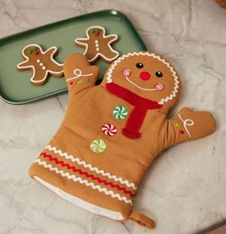 Gingerbread Mitt