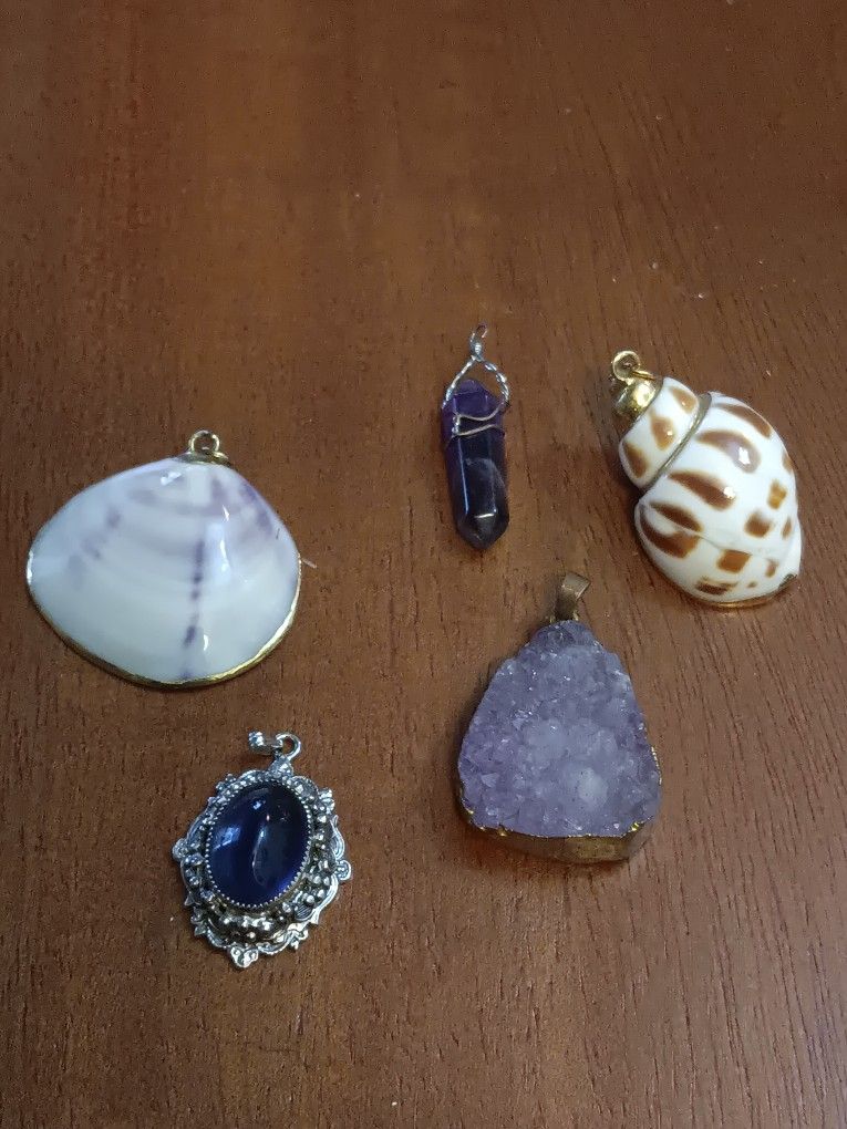 Misc Beautiful Pendants