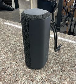 Sony XE200 portable Bluetooth speaker