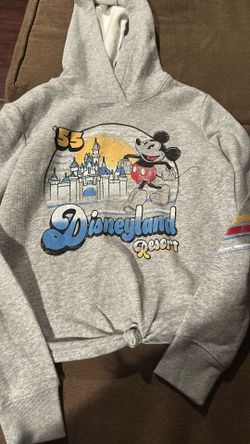 Disneyland Size XS Sweater 