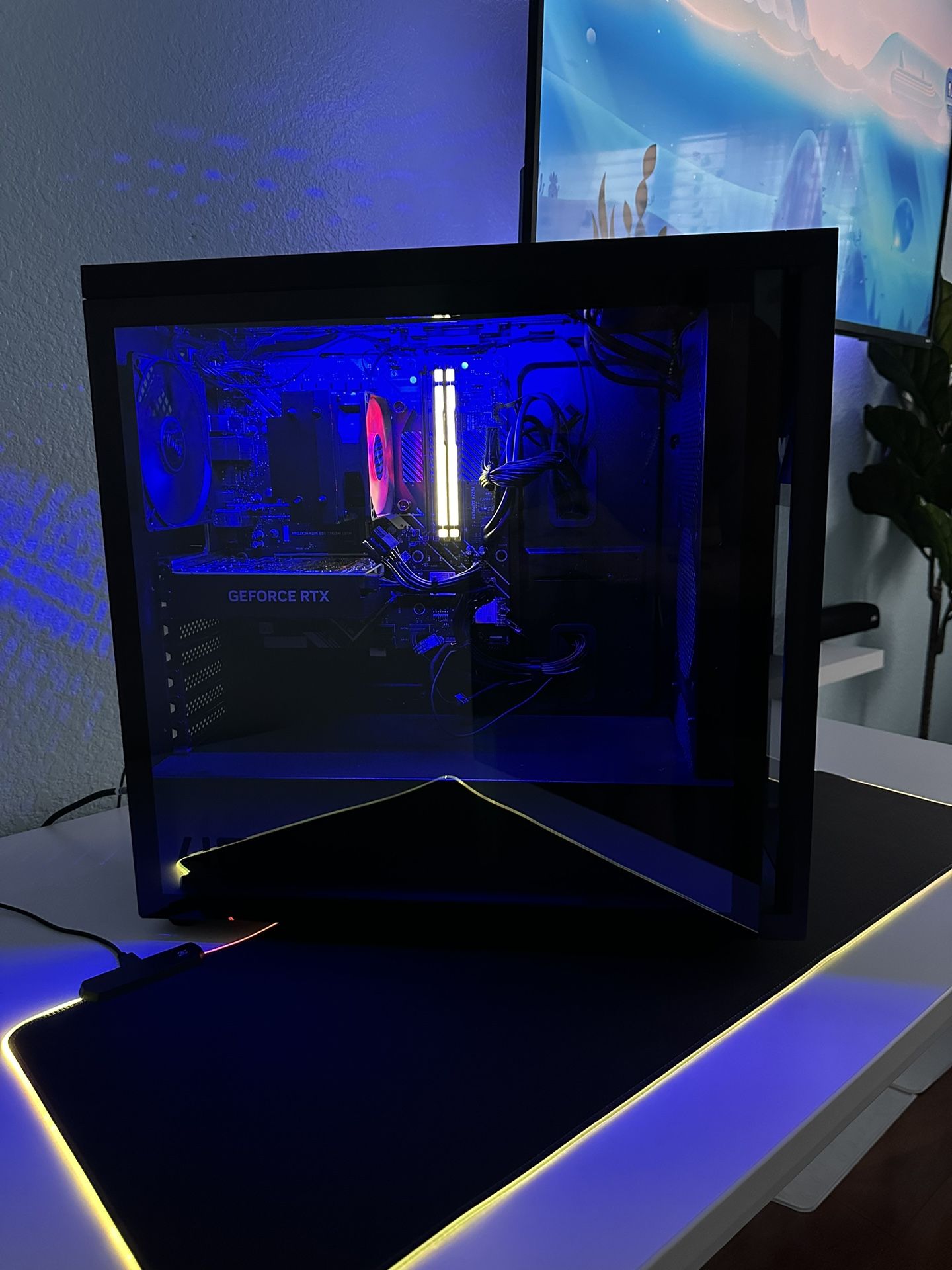 OMEN 40L Gaming Desktop GT21-1000m