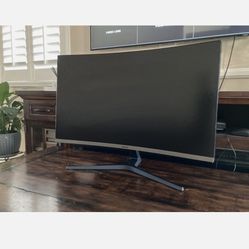 Samsung 32” S3 100hz curved monitor 200$