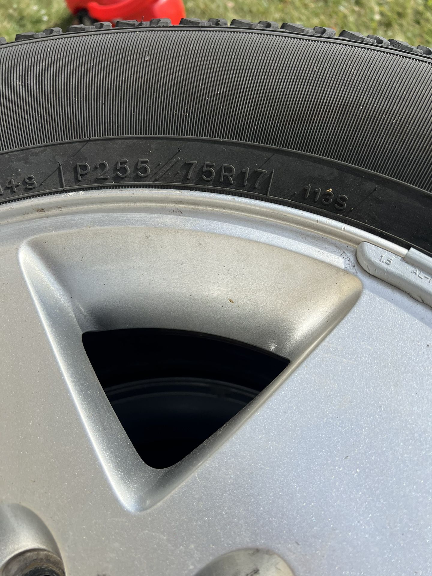 225/75/17 In A Very Good Condition $365