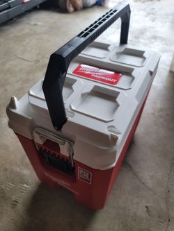 Milwauke small cooler