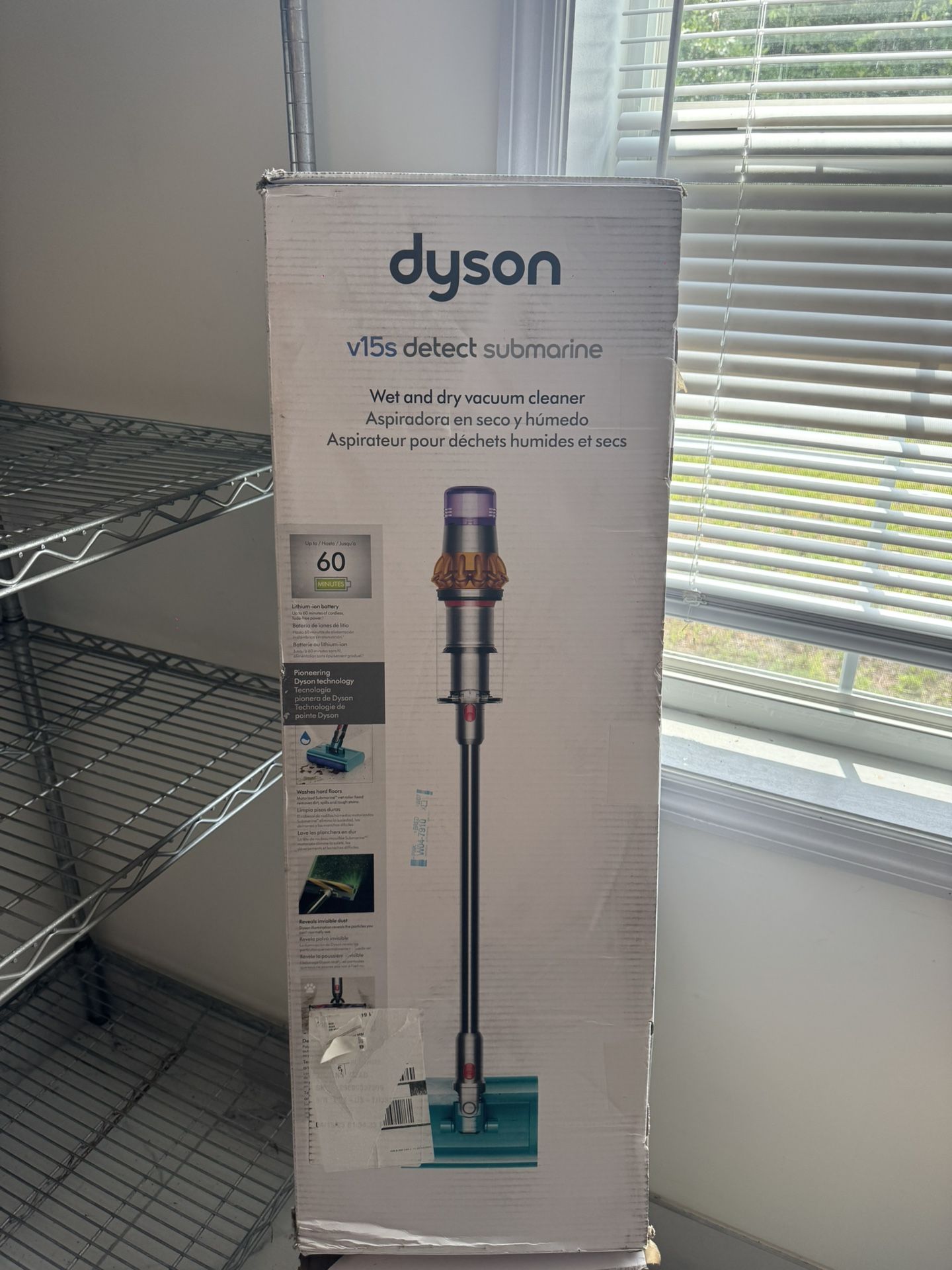 Brand new Dyson v15s detect submarine