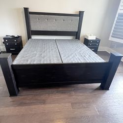 King Bedroom Set Ashley Furniture-Like New