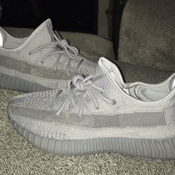 Adidas Yeezy 350  v2 Boost Steel Grey IF3219 Size 10 New Deadstock 