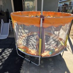 Trampoline    Trompolin