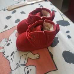 Baby Uggs