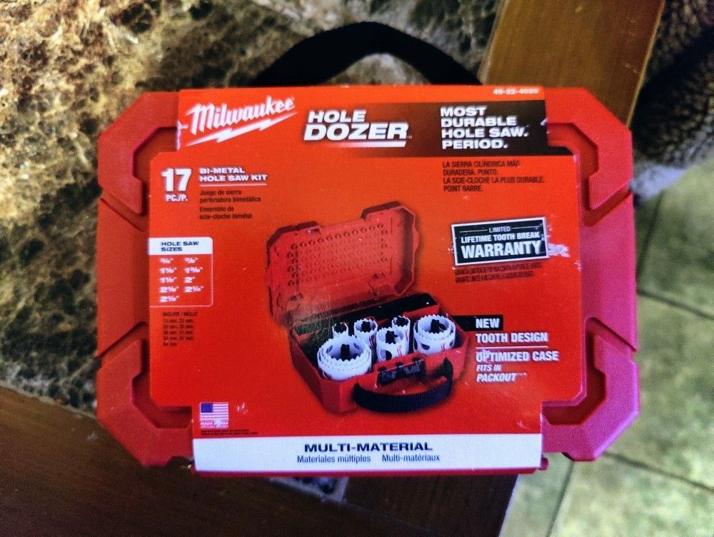 Milwaukee 17pc Hole Dozer General Purpose Bi-Metal Hole Saw Set (New)