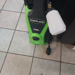 Pressure Washer