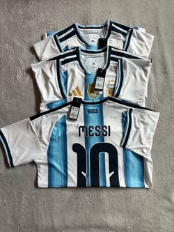 🔥 Messi Argentina Home World Cup Jersey New w/ Tags – Clean – M/L/XL 🇦🇷