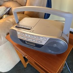 Sony radio W/ Cd & Cassette