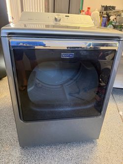 Maytag Bravos XL Front-Load Dryer
