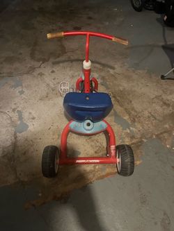 Radio flyer tricycle