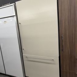 Gaggenau Panel Ready 36” Bottom Freezer Built In Refrigerator Ice Maker