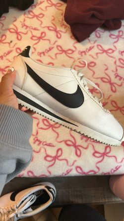 Nike Women Cortez