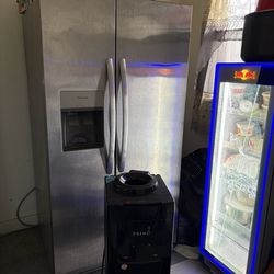 Refrigerator and water dispenser FREE !!!!!