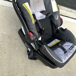 Graco SnugRide car seat