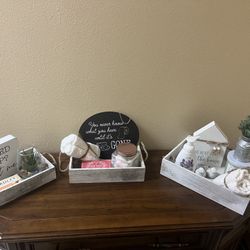 Bathroom Counter Tray Decor 