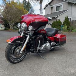 2011 Harley-Davidson Ultra Limited FLHTK