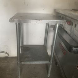 Table stainless steel