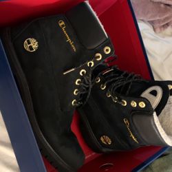 Mens size 9.5 limited edition champion timberland boots!